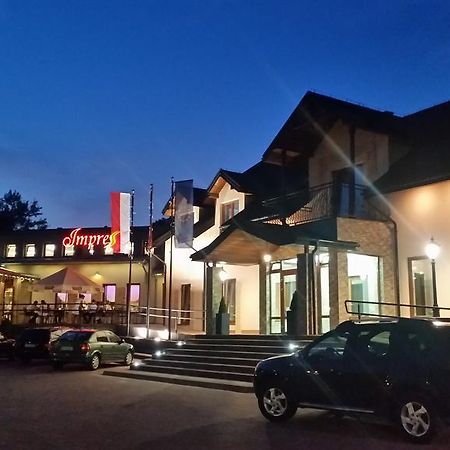 Hotel Impressa Niedrzwica Duża Exterior foto