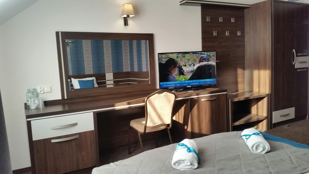 Hotel Impressa Niedrzwica Duża Quarto foto