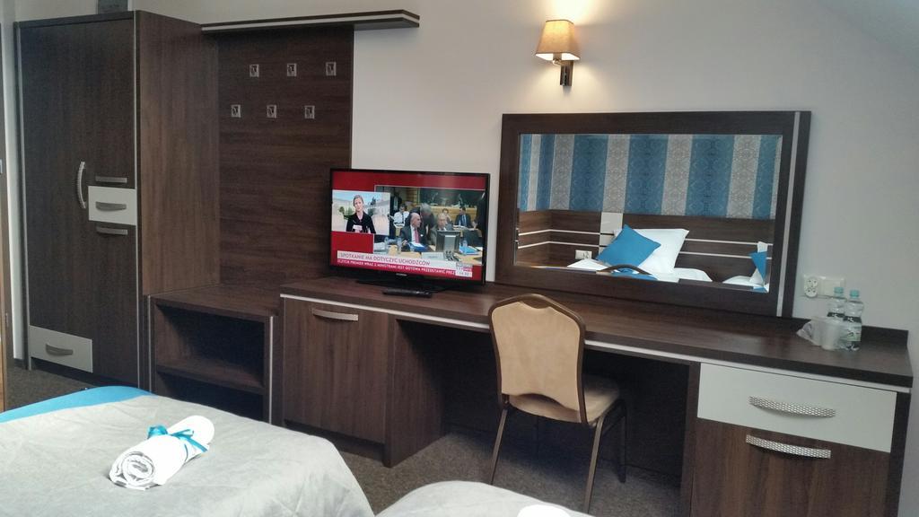 Hotel Impressa Niedrzwica Duża Quarto foto